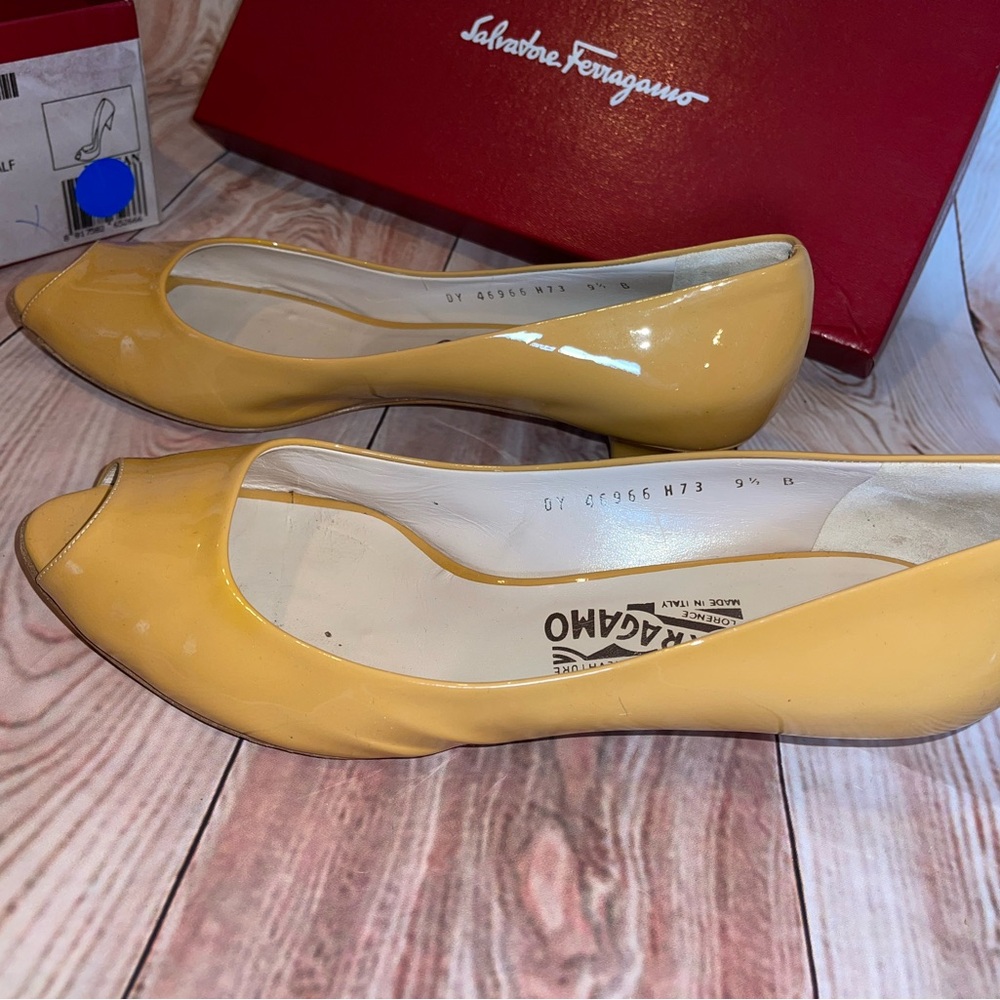 Salvatore Ferragamo Yellow Peep Toe Pumps - Picture 3 of 7